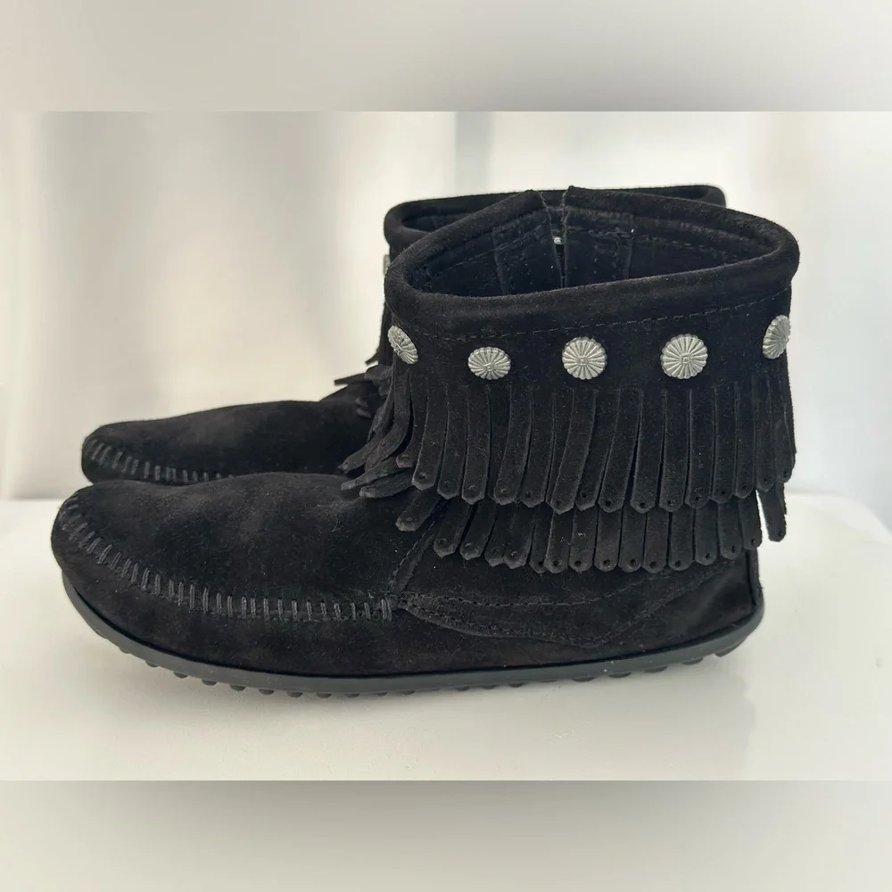 Minnetonka High Top Side Zip Boot (SH103)